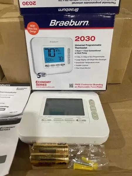 1 Heat/1 Cool, 7-Day, 2-5 Day Programmable 24 V Heat Pump/Conventional Thermostat